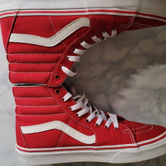 Vans Sk8-Hi Skate Shoe size 6.5 men - 8 women Red. - Picture 3 of 6